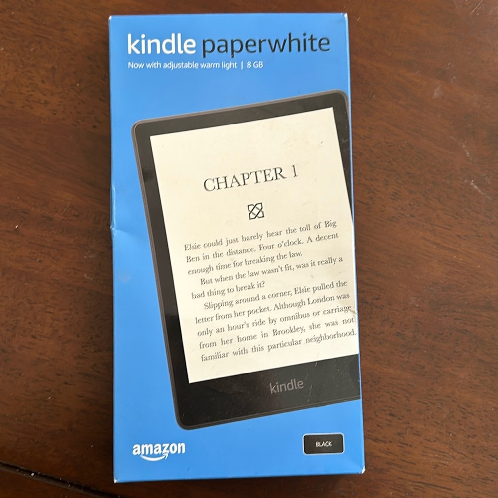 Amazon kindle paperwhite 6.8” e-reader 8GB - New in box